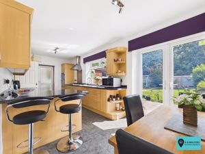 Kitchen/Diner- click for photo gallery